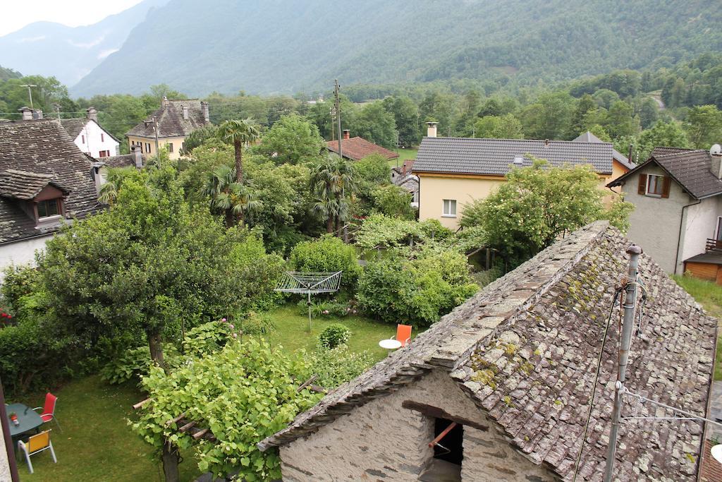 Hotel Garni Maggia Giumaglio Exterior photo